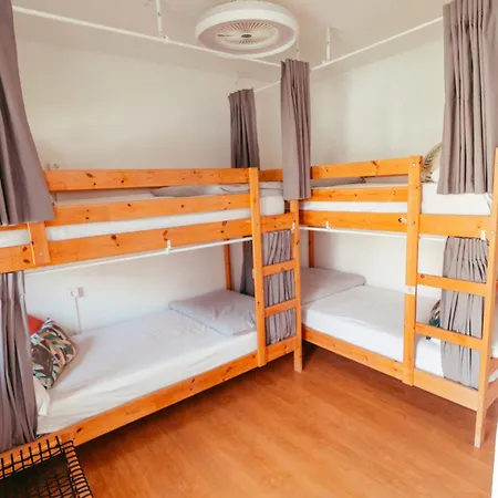 Ocean Nomads Hostel